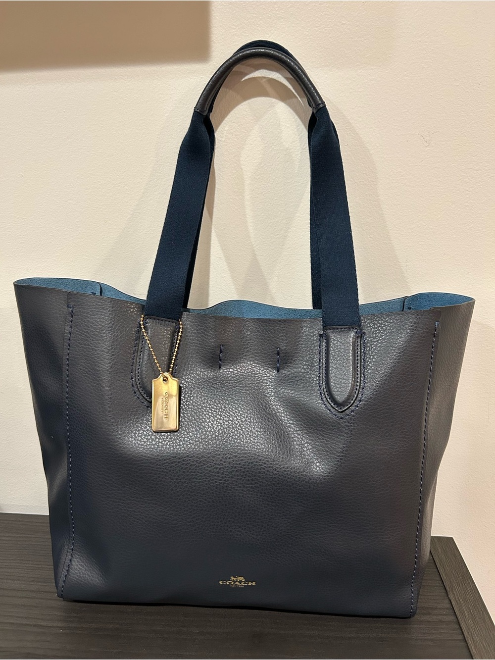 Coach Derby Navy Blue Tote in Soft Pebbled Leather EUC